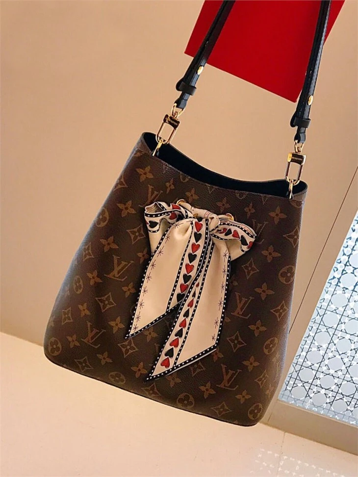 Custom 100%mulberry Silk Twilly Scarf For Bags